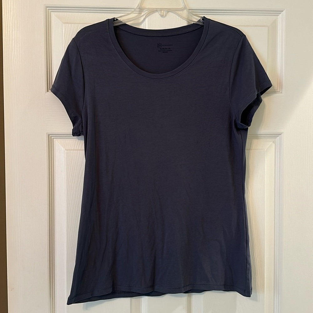 No Boundaries purple grayish T-shirt - Picture 1 of 2